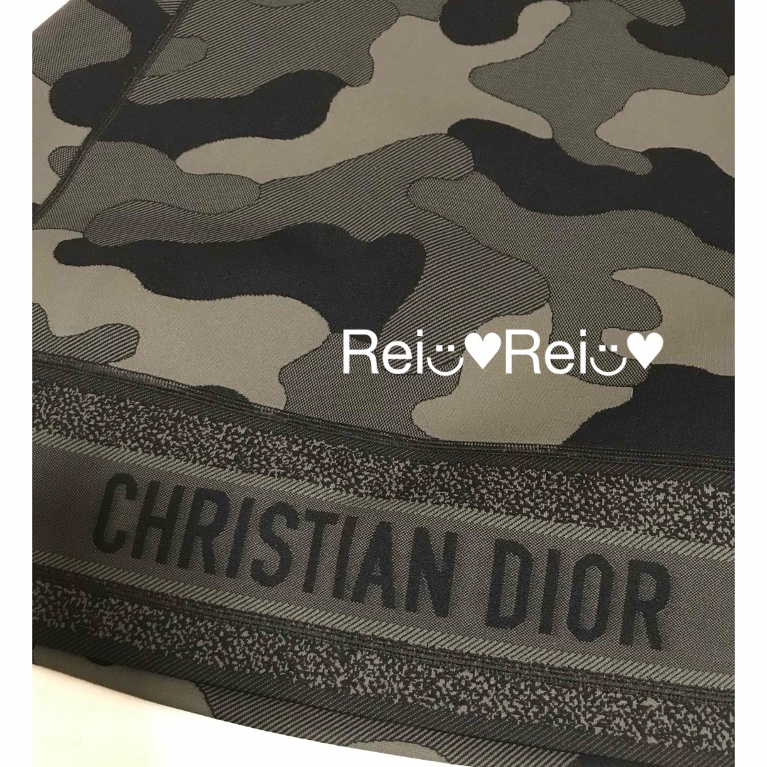 Christian Dior(クリスチャンディオール)の【極美品】Dior  カムフラージュ 迷彩 ロゴ ワンピース レディースのワンピース(ミニワンピース)の商品写真