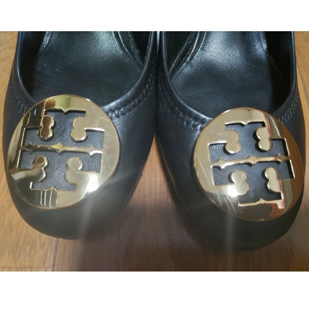 Tory Burch(トリーバーチ)のトリーバーチ　パンプス　ウエッジヒール　ブラック　US8 レディースの靴/シューズ(ハイヒール/パンプス)の商品写真