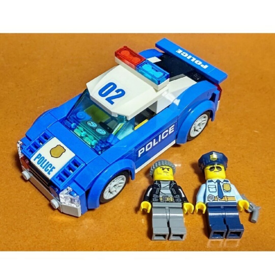 Lego(レゴ)の期間限定オフ！レゴ★シティポリス パトカー 米国Ver.オリジナルアレンジ 美品 エンタメ/ホビーのおもちゃ/ぬいぐるみ(その他)の商品写真