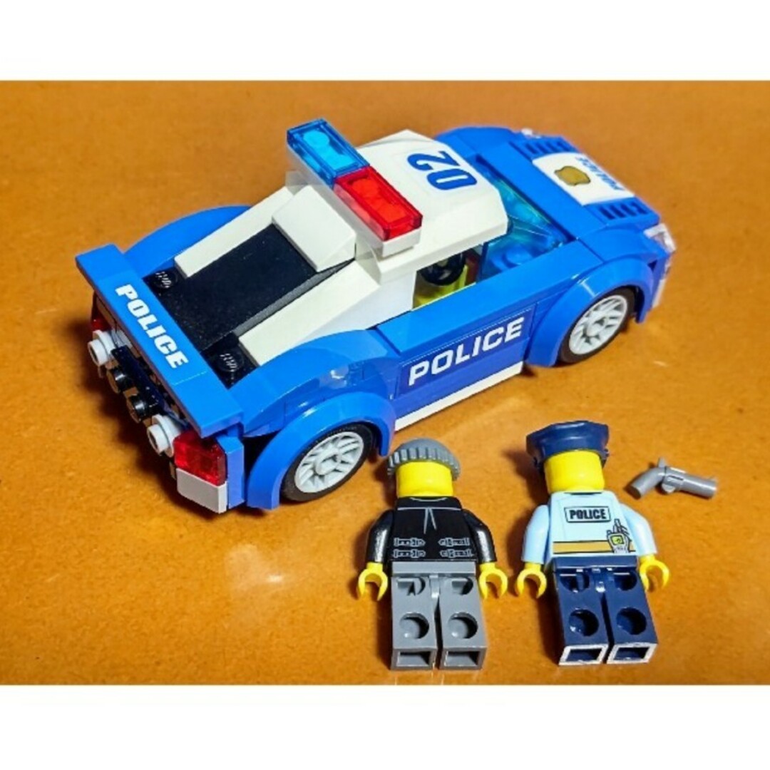 Lego(レゴ)の期間限定オフ！レゴ★シティポリス パトカー 米国Ver.オリジナルアレンジ 美品 エンタメ/ホビーのおもちゃ/ぬいぐるみ(その他)の商品写真