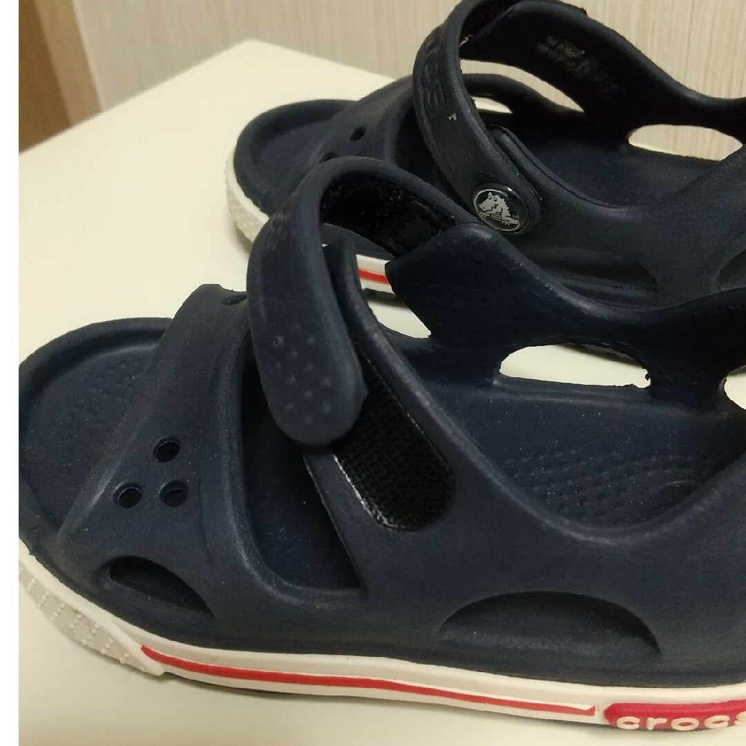 crocs(クロックス)のクロックスベビーサンダル キッズ/ベビー/マタニティのベビー靴/シューズ(~14cm)(サンダル)の商品写真