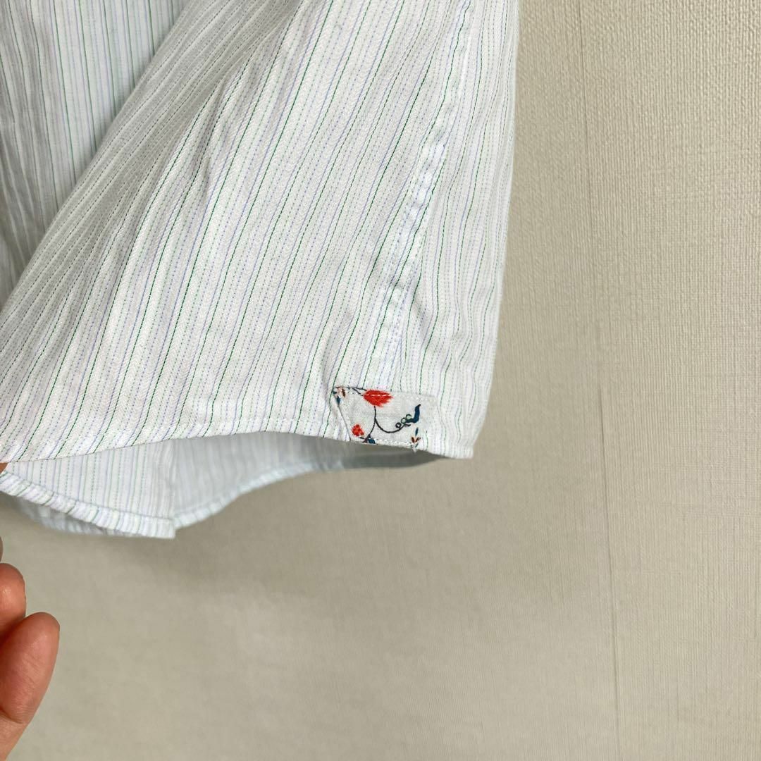 Paul Smith(ポールスミス)の日本製　Paul Smith シャツ　ブラウス　ストライプ　半袖　Mサイズ レディースのトップス(シャツ/ブラウス(半袖/袖なし))の商品写真