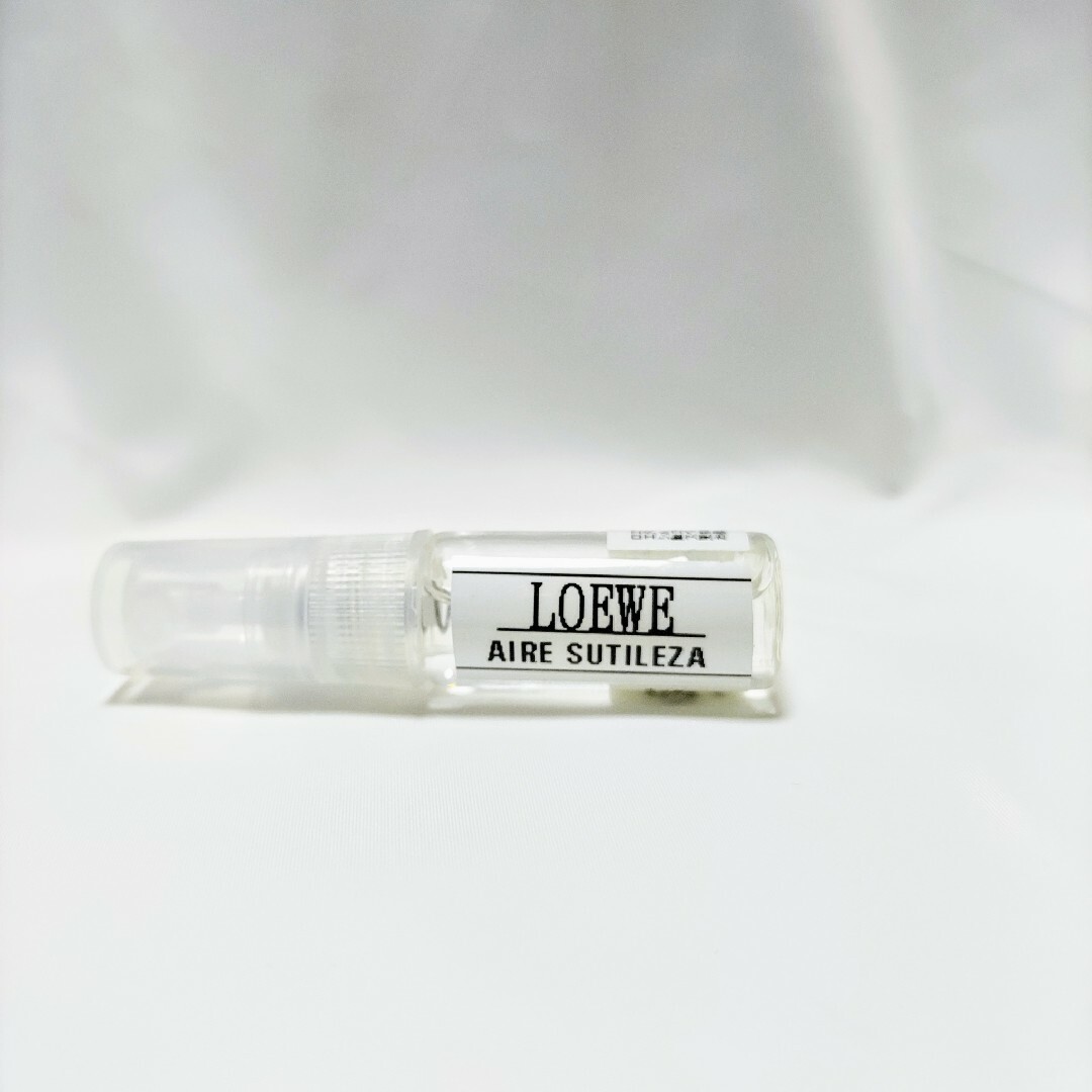 LOEWE(ロエベ)のロエベ アイレ スティレサ オードゥトワレ 1ml コスメ/美容の香水(ユニセックス)の商品写真