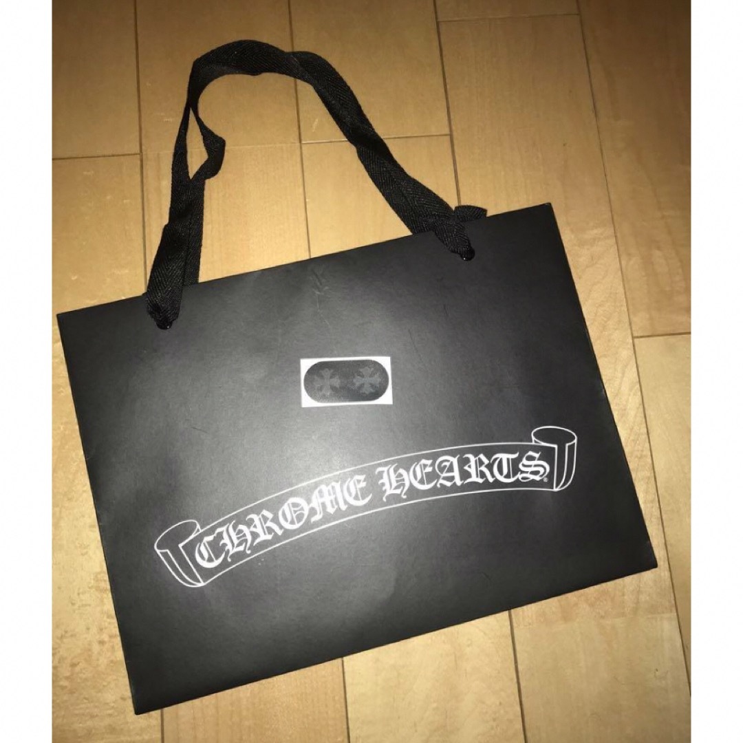 Chrome Hearts(クロムハーツ)のクロムハーツ ショップ袋 サイズ中　シール付 レディースのバッグ(ショップ袋)の商品写真