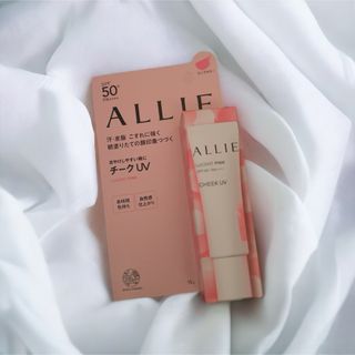 ALLIE クロノビューティー　カラーオンUV 01(チーク)