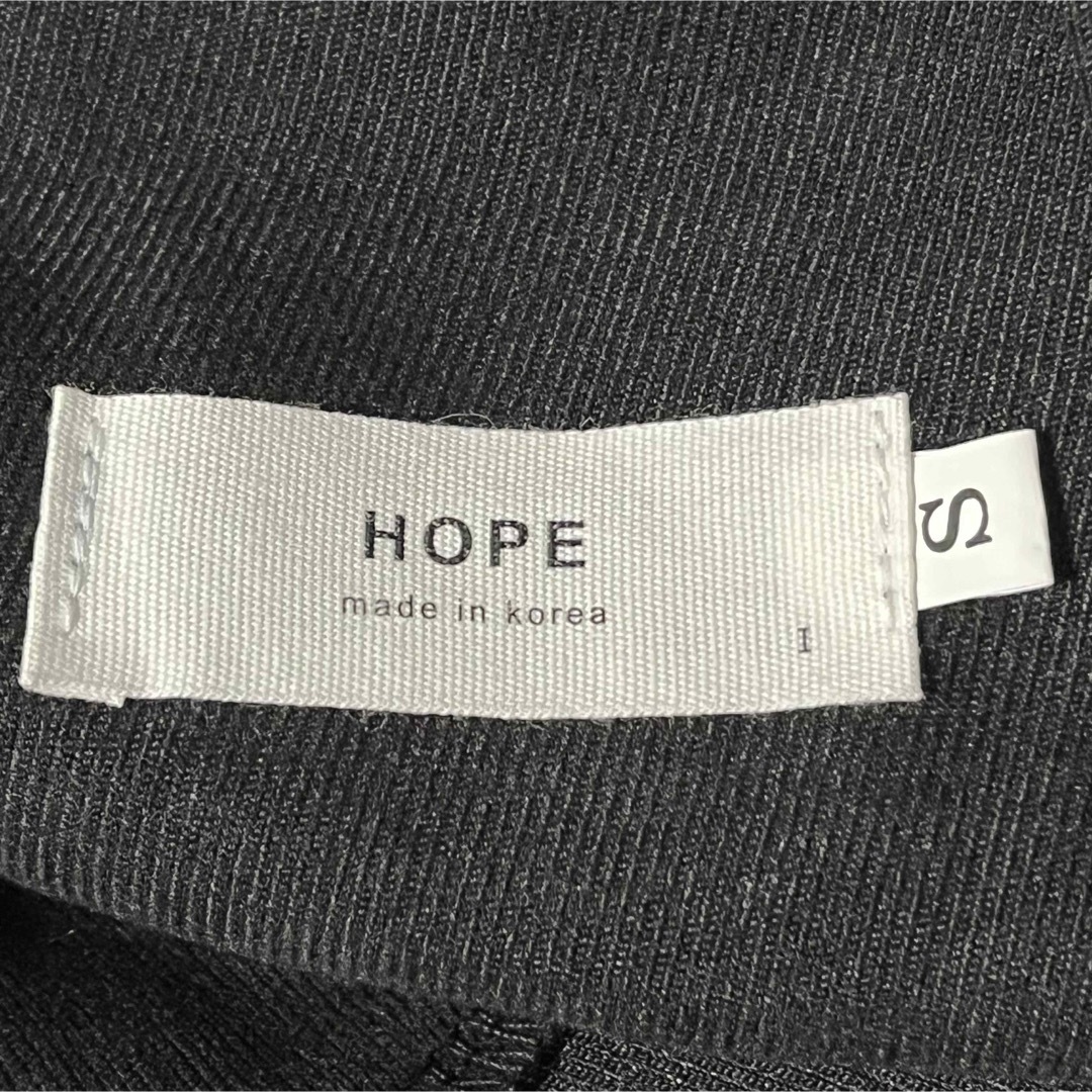 HOPE(ホープ)のHOPE 韓国ブランド　♡ ノースリーブワンピース　黒　S 即発送　大特価セール レディースのワンピース(ロングワンピース/マキシワンピース)の商品写真