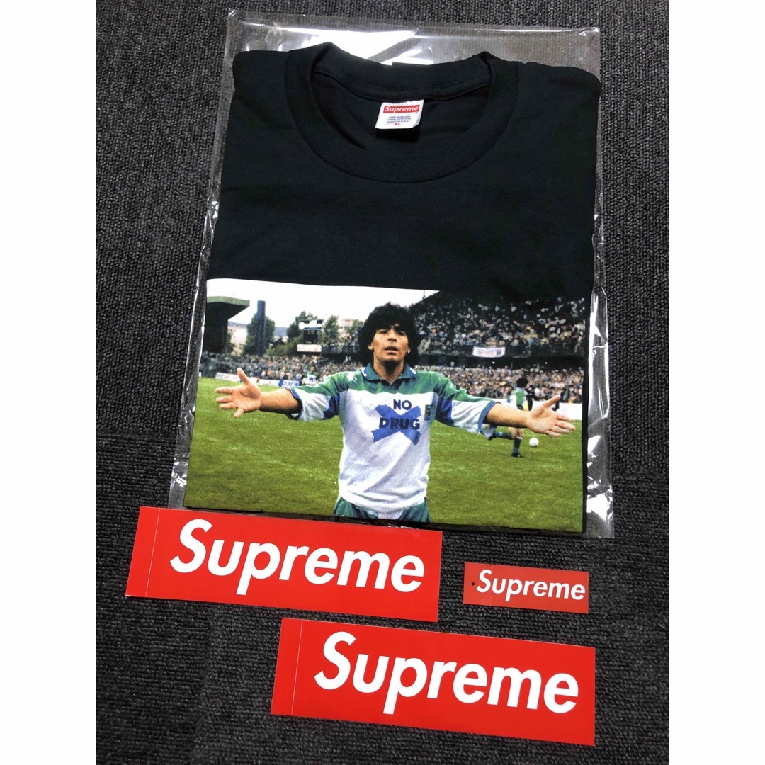 Supreme Maradona Tee White – Takeoff Copenhagen - トップス Supreme Maradona Tee White – Takeoff Copenhagen - トップス