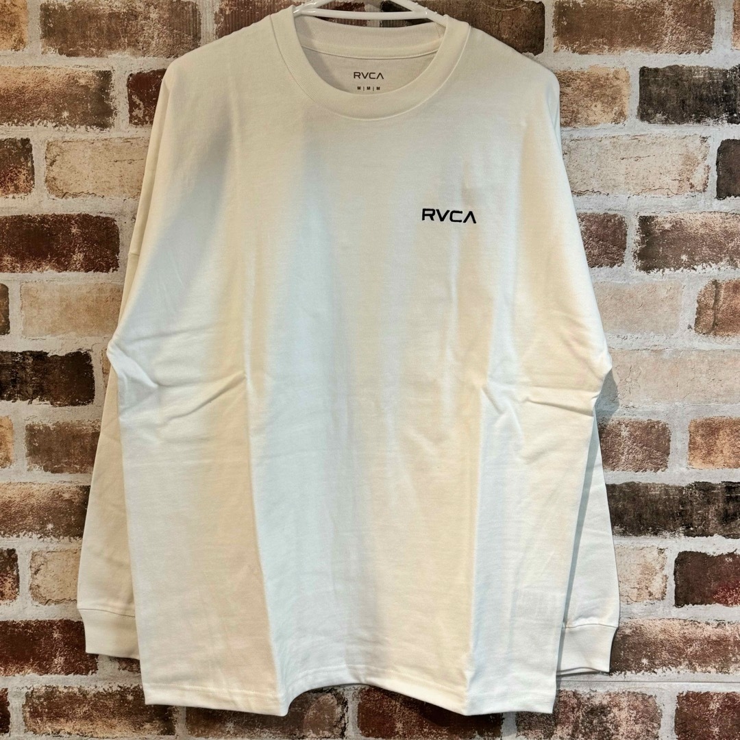 RVCA(ルーカ)のレディースルーカRVCA長袖ロンTロングTシャツM メンズのトップス(Tシャツ/カットソー(七分/長袖))の商品写真