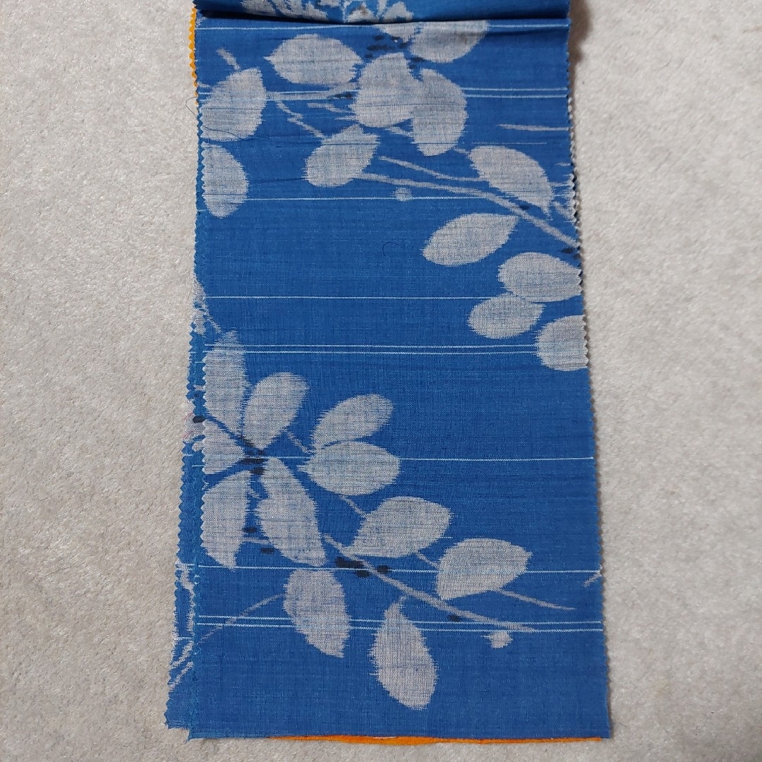 【未使用】ハギレ　⑥　植物　アンティーク　古布　レトロ　生地 ハンドメイドの素材/材料(生地/糸)の商品写真