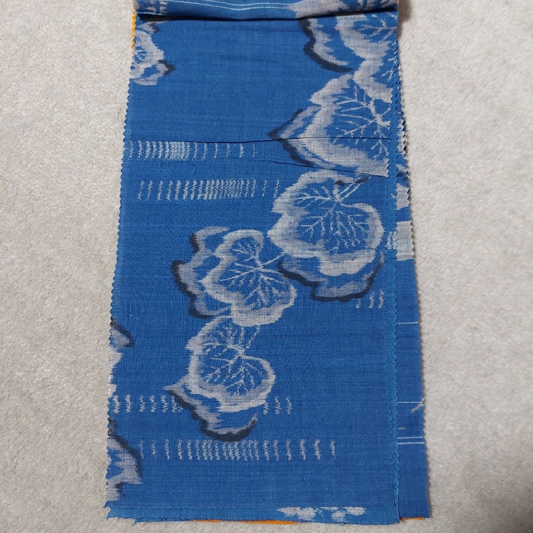 【未使用】ハギレ　⑥　植物　アンティーク　古布　レトロ　生地 ハンドメイドの素材/材料(生地/糸)の商品写真