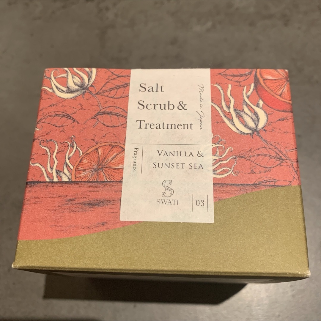 SWATi(スワティ)のSWATi Salt Scrub & Treatment Vanilla & S コスメ/美容のボディケア(その他)の商品写真