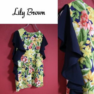 リリーブラウン(Lily Brown)の【極美品】Lily Brown 袖デザイン フラワー 花柄 ノースリーブシャツ(シャツ/ブラウス(半袖/袖なし))