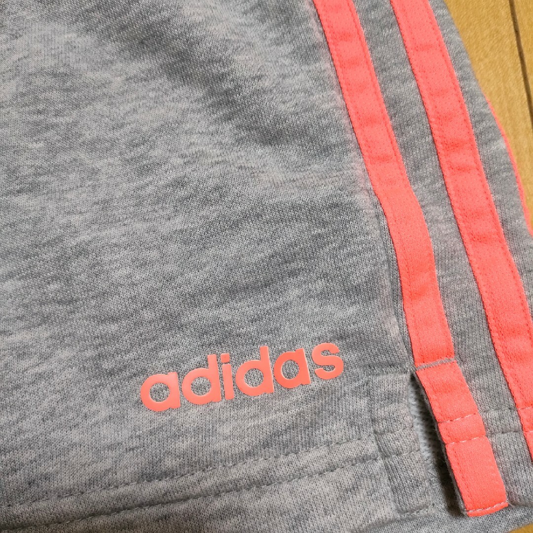 【美品】アディダスadidas レディースランニングパンツ SS グレー