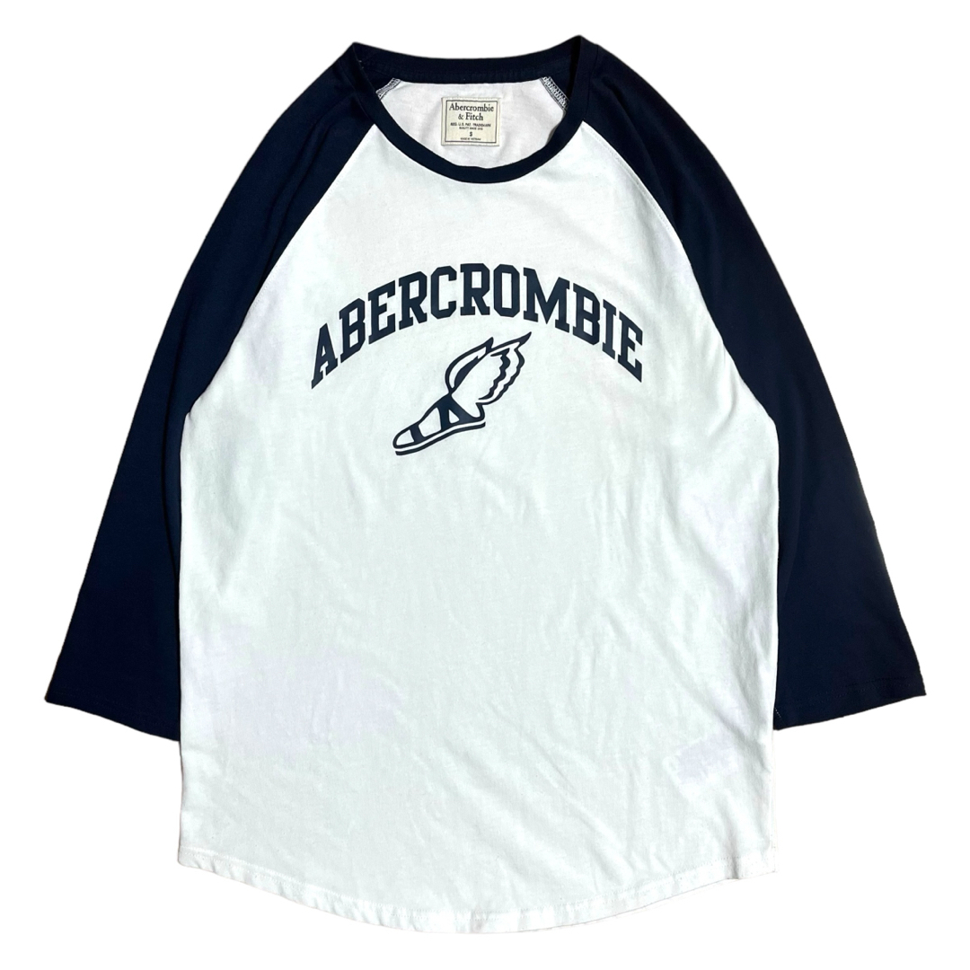 Abercrombie&Fitch(アバクロンビーアンドフィッチ)のAbercrombie&Fitch ラグランT ビッグプリント パンク Y2K メンズのトップス(Tシャツ/カットソー(七分/長袖))の商品写真