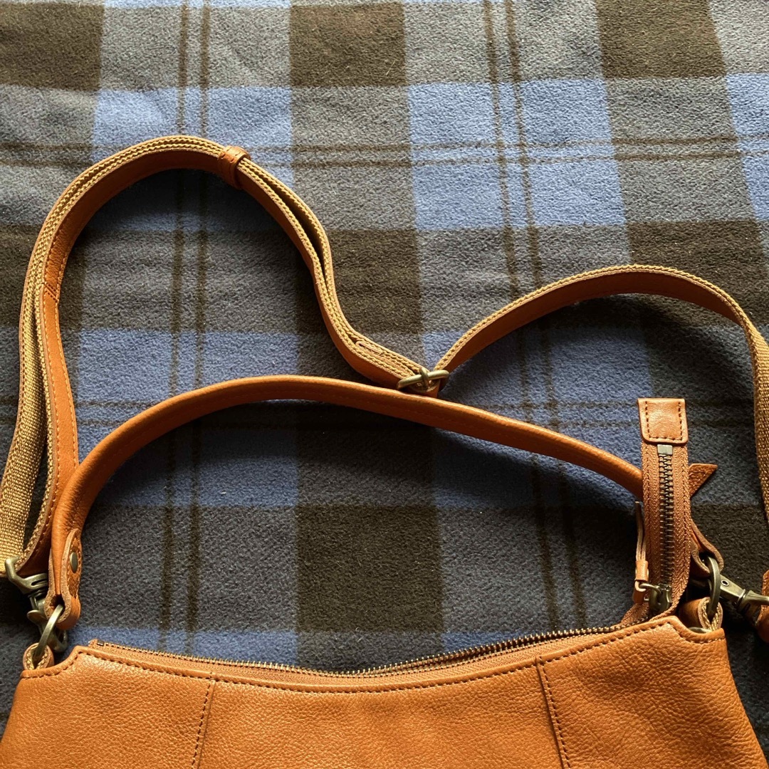Dakota(ダコタ)のDakota 本革2wayショルダーバッグ茶色良品 レディースのバッグ(ショルダーバッグ)の商品写真