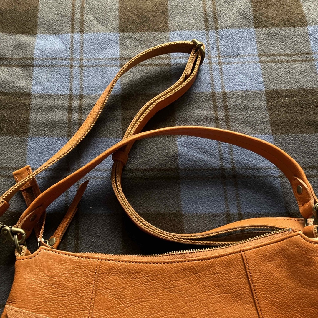 Dakota(ダコタ)のDakota 本革2wayショルダーバッグ茶色良品 レディースのバッグ(ショルダーバッグ)の商品写真