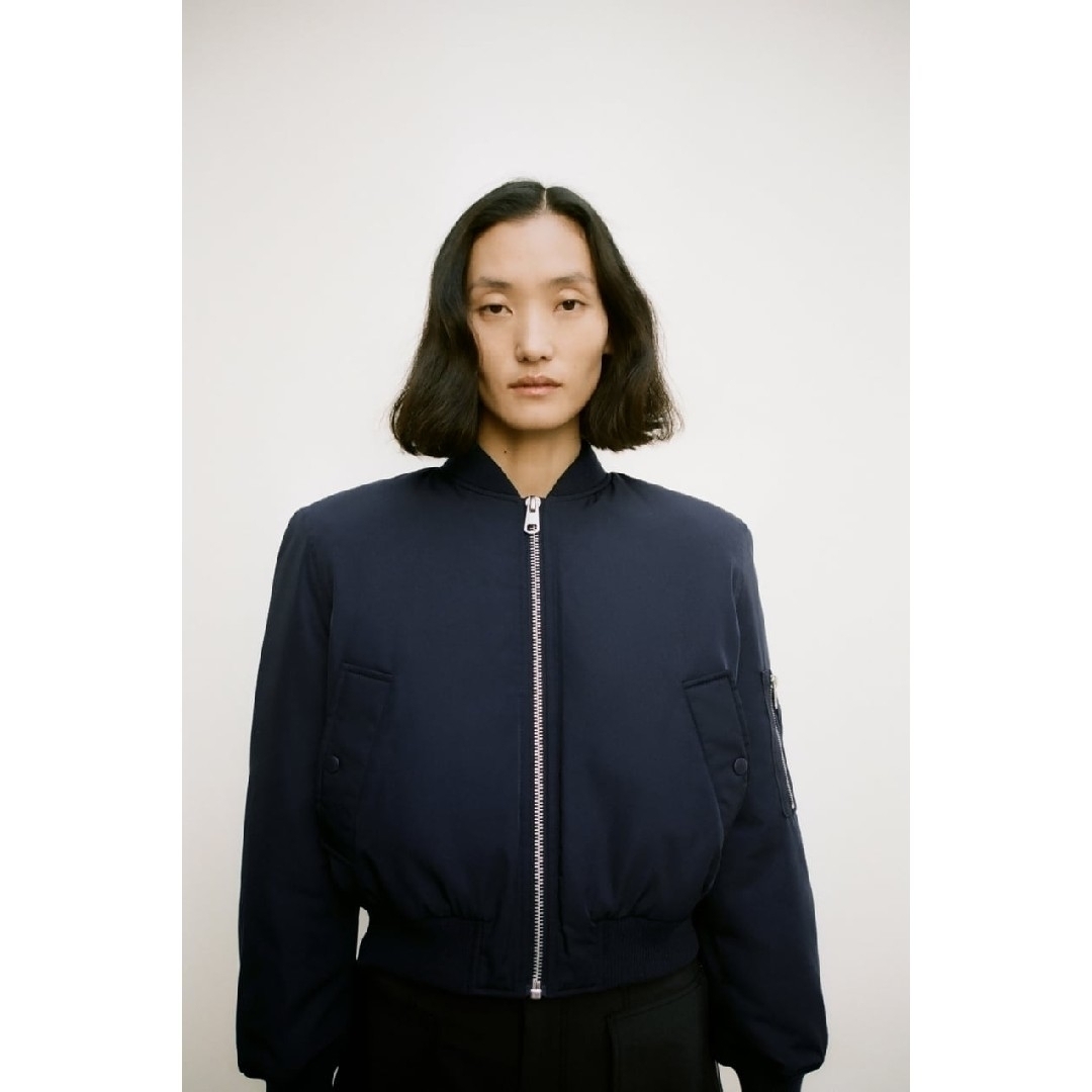 ZARA - ZARA ZW COLLECTION ショート ボンバージャケット XS ZARA - ZARA ZW COLLECTION ショート ボンバージャケット XS