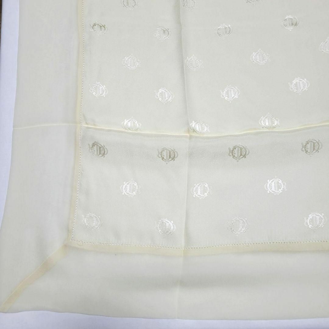 Christian Dior(クリスチャンディオール)の【極美品】Christian Dior スカーフ 87×89 旧ロゴ エンブレム レディースのファッション小物(バンダナ/スカーフ)の商品写真