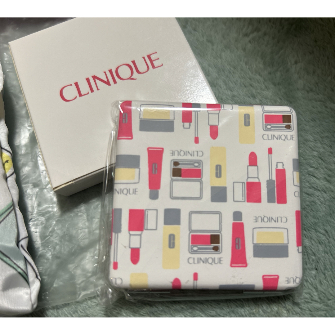 CLINIQUE(クリニーク)のクリニーク　エコバッグ　ミラー　ブラシセット レディースのバッグ(エコバッグ)の商品写真