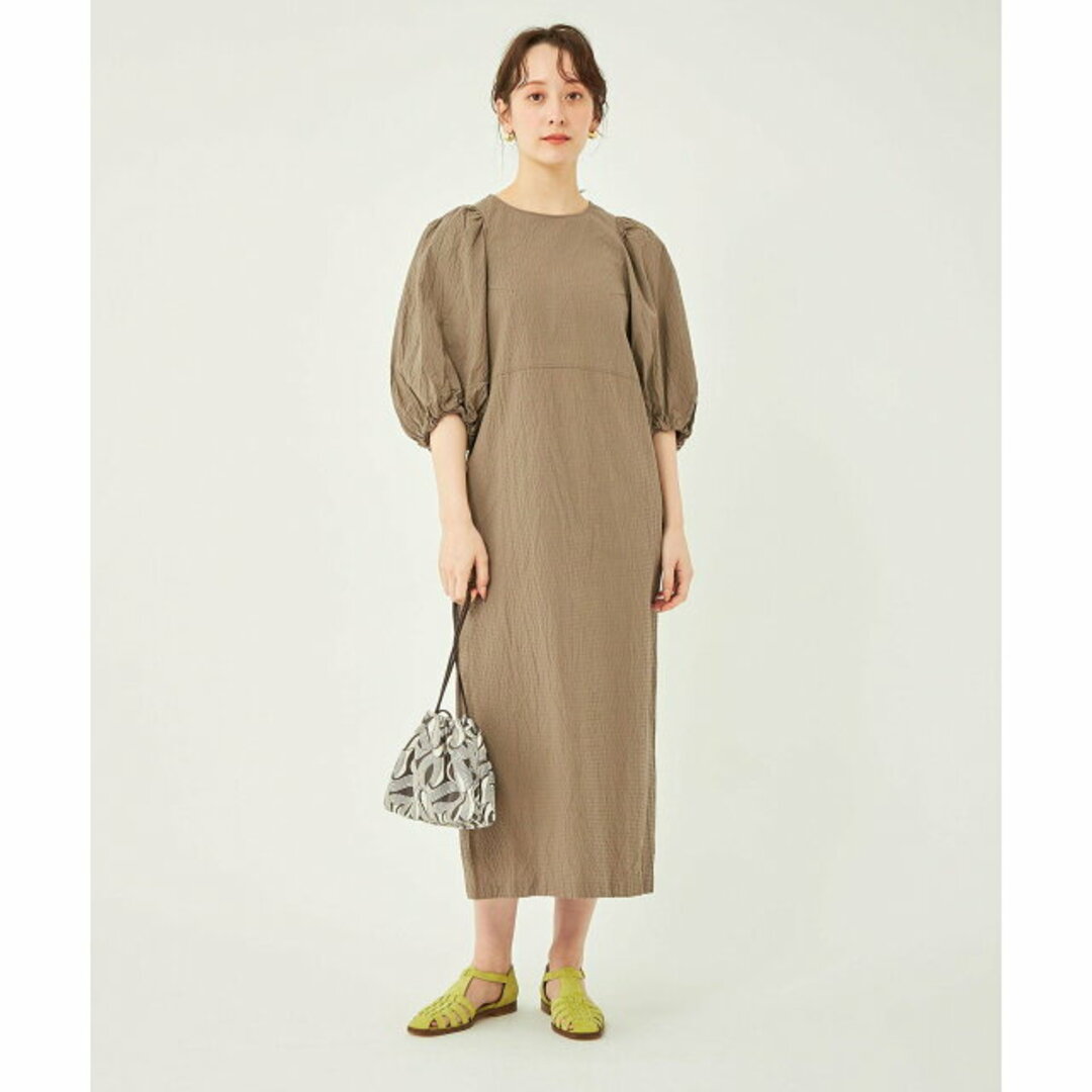 UNITED ARROWS green label relaxing(ユナイテッドアローズグリーンレーベルリラクシング)の【OLIVE】サッカー ボリューム スリーブ ワンピース -マシンウォッシャブル- レディースのワンピース(ロングワンピース/マキシワンピース)の商品写真