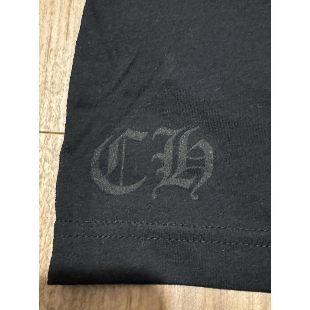 Chrome Hearts(クロムハーツ)のクロムハーツ 新作 ネックロゴ ロングスリーブ Tシャツ ロンT Lサイズ メンズのトップス(Tシャツ/カットソー(七分/長袖))の商品写真