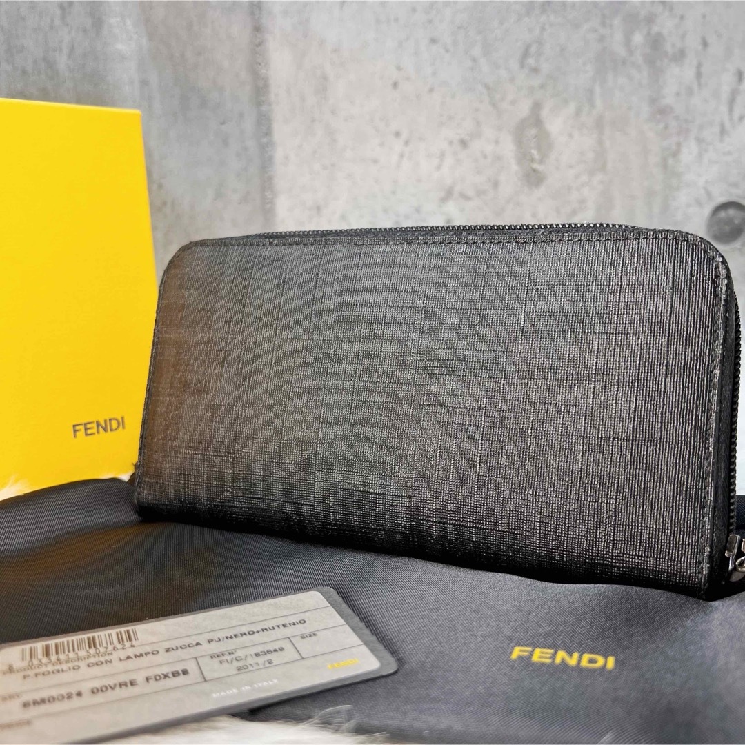 FENDI(フェンディ)の完備品 美品 FENDI 長財布 ズッカ PVC ラウンドファスナー ブラック メンズのファッション小物(長財布)の商品写真