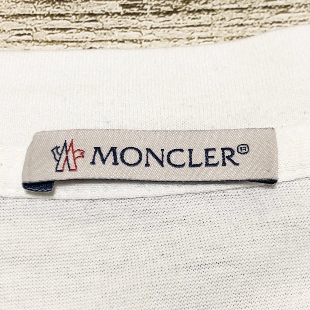 MONCLER(モンクレール)のMONCLER モンクレール tシャツ ビックロゴ入り 美品 メンズのトップス(Tシャツ/カットソー(半袖/袖なし))の商品写真