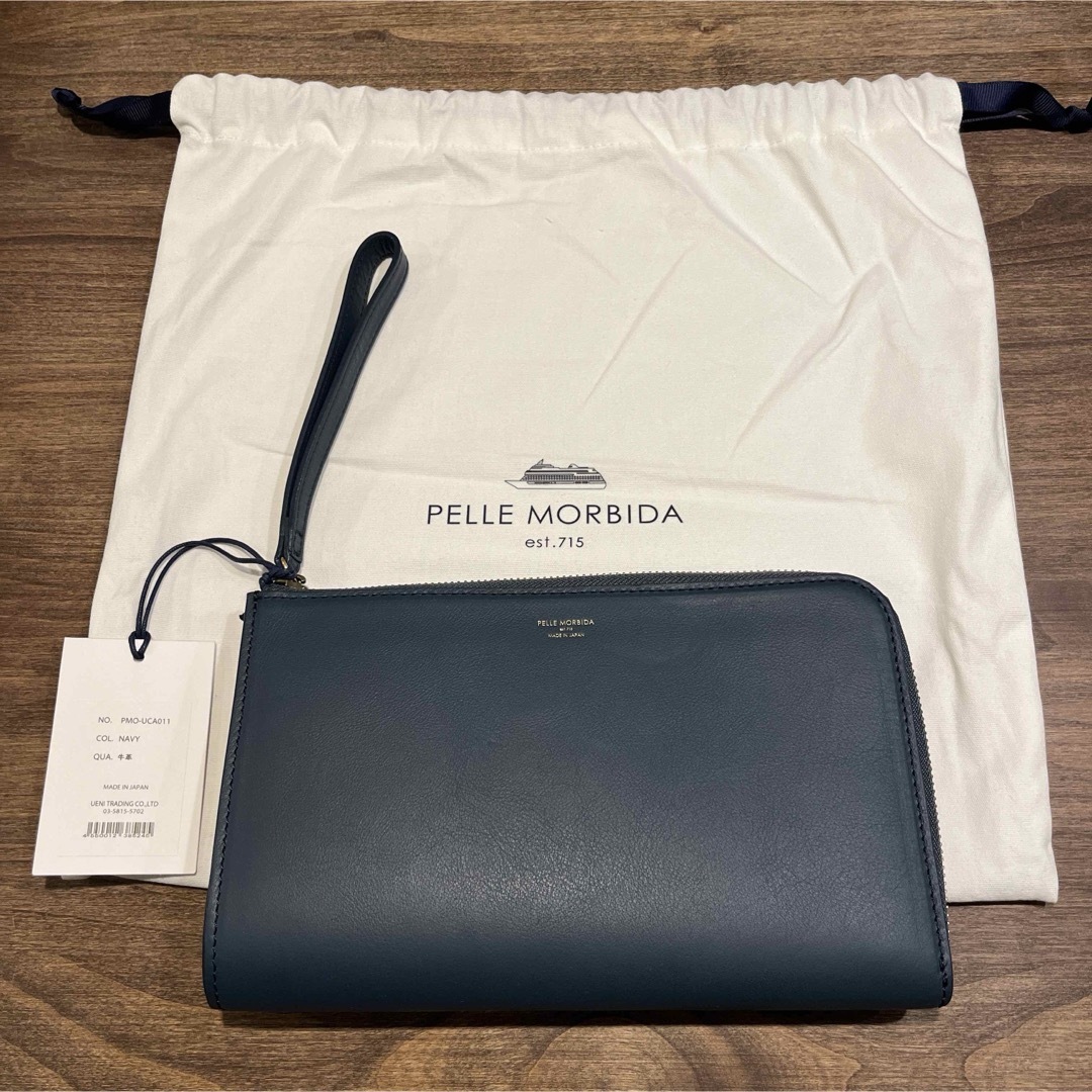 PELLE MORBIDA(ペッレ モルビダ)のペッレモルビダ 保存袋付き PMO-UCA011 クラッチバッグ ネイビー レディースのバッグ(クラッチバッグ)の商品写真