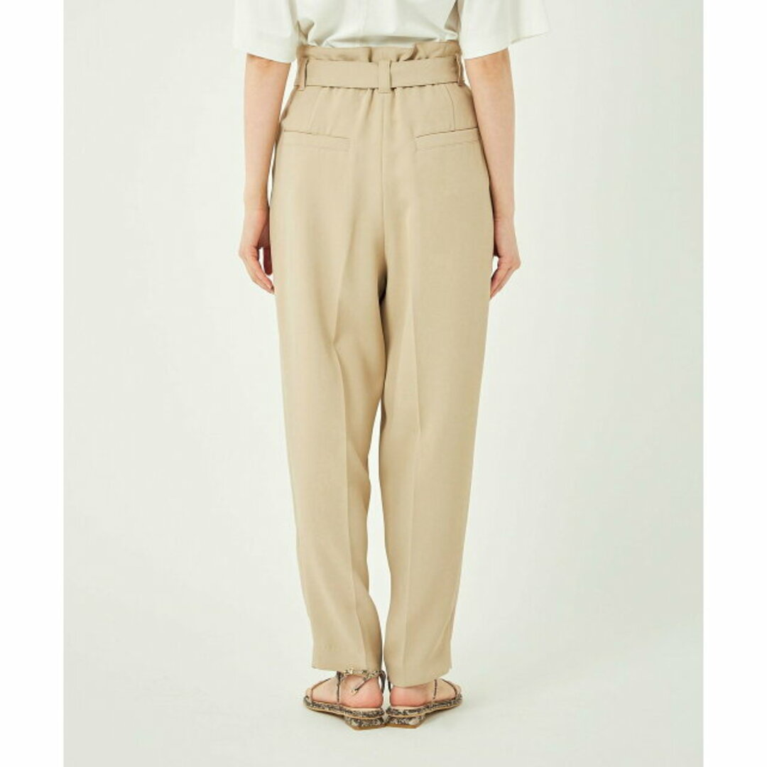 UNITED ARROWS green label relaxing(ユナイテッドアローズグリーンレーベルリラクシング)の【BEIGE】ペグトップ トラウザーズ パンツ レディースのパンツ(その他)の商品写真