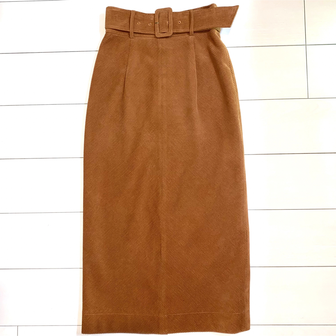 Lily Brown(リリーブラウン)のリリーブラウン コーデュロタイトスカート レディースのスカート(ロングスカート)の商品写真