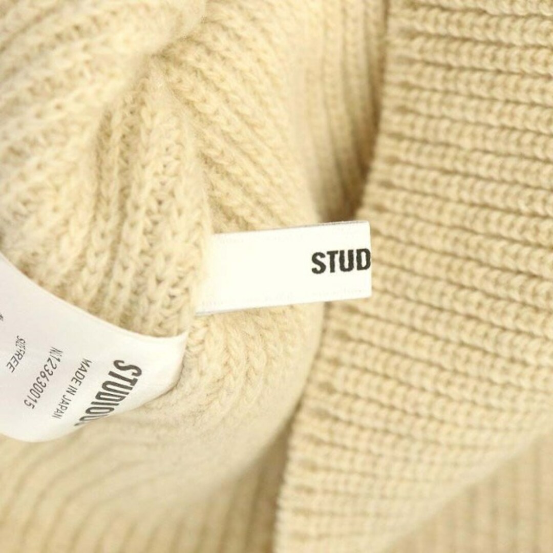 STUDIOUS(ステュディオス)のSTUDIOUS Bicolor Lockstitch Short Knit レディースのトップス(ニット/セーター)の商品写真