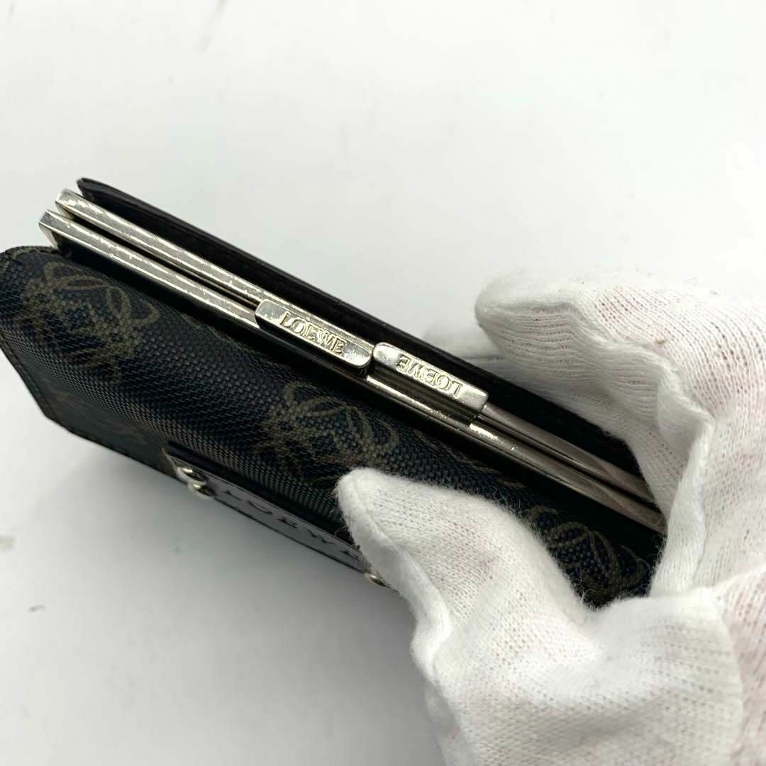 LOEWE(ロエベ)のロエベ がま口財布 総柄 PVC 折り財布　アナグラム レディースのファッション小物(財布)の商品写真