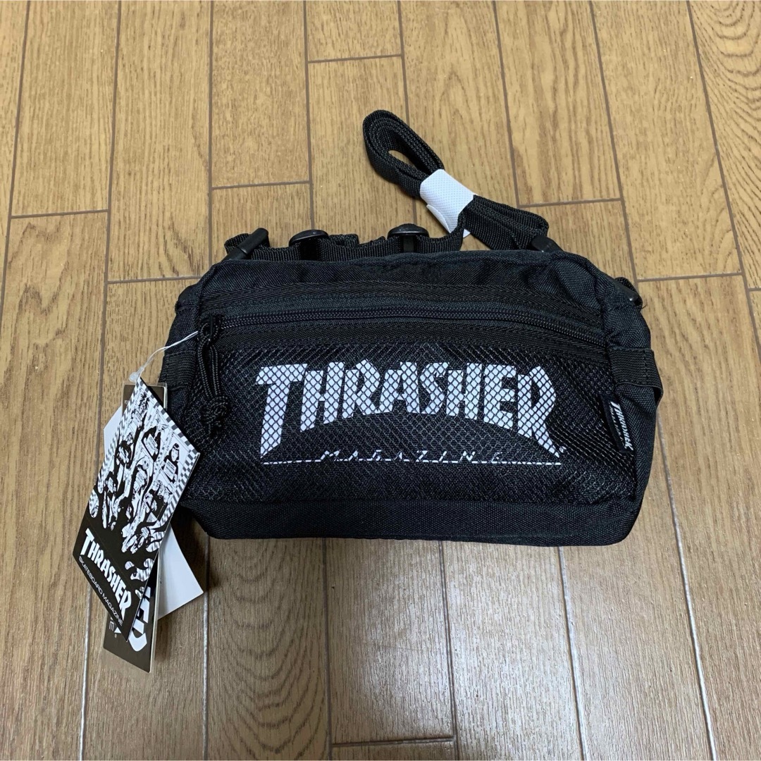 THRASHER(スラッシャー)のthrasher 横型　ショルダーバック メンズのバッグ(ショルダーバッグ)の商品写真