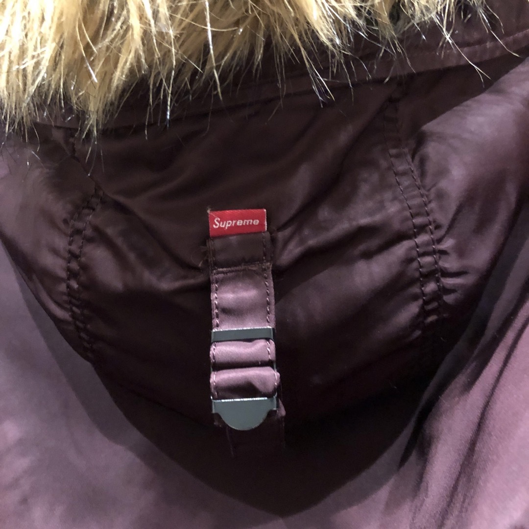 Supreme(シュプリーム)の supreme N-3B ワインレッド Lサイズ メンズのジャケット/アウター(ミリタリージャケット)の商品写真