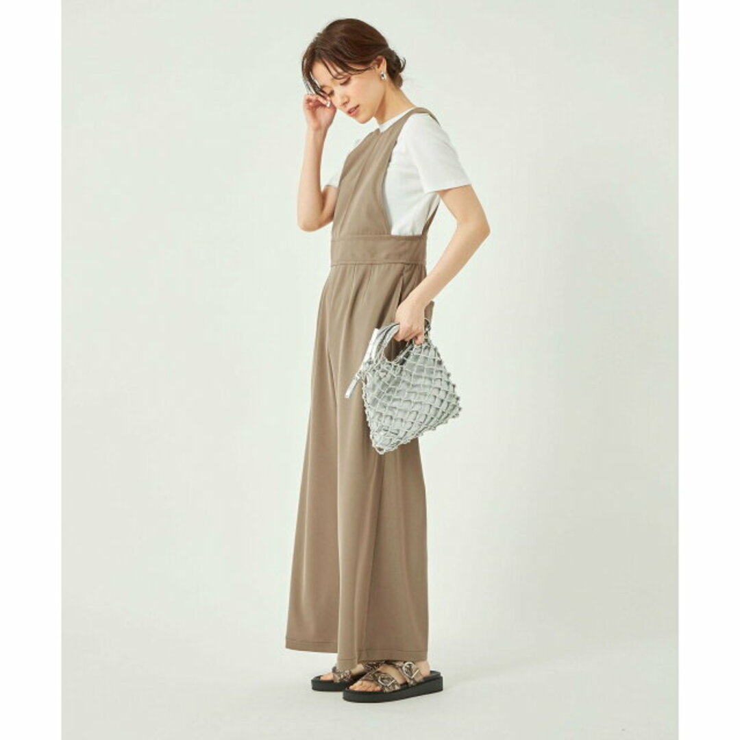 UNITED ARROWS green label relaxing(ユナイテッドアローズグリーンレーベルリラクシング)の【BEIGE】ドライツイル リーン サロペット レディースのパンツ(サロペット/オーバーオール)の商品写真