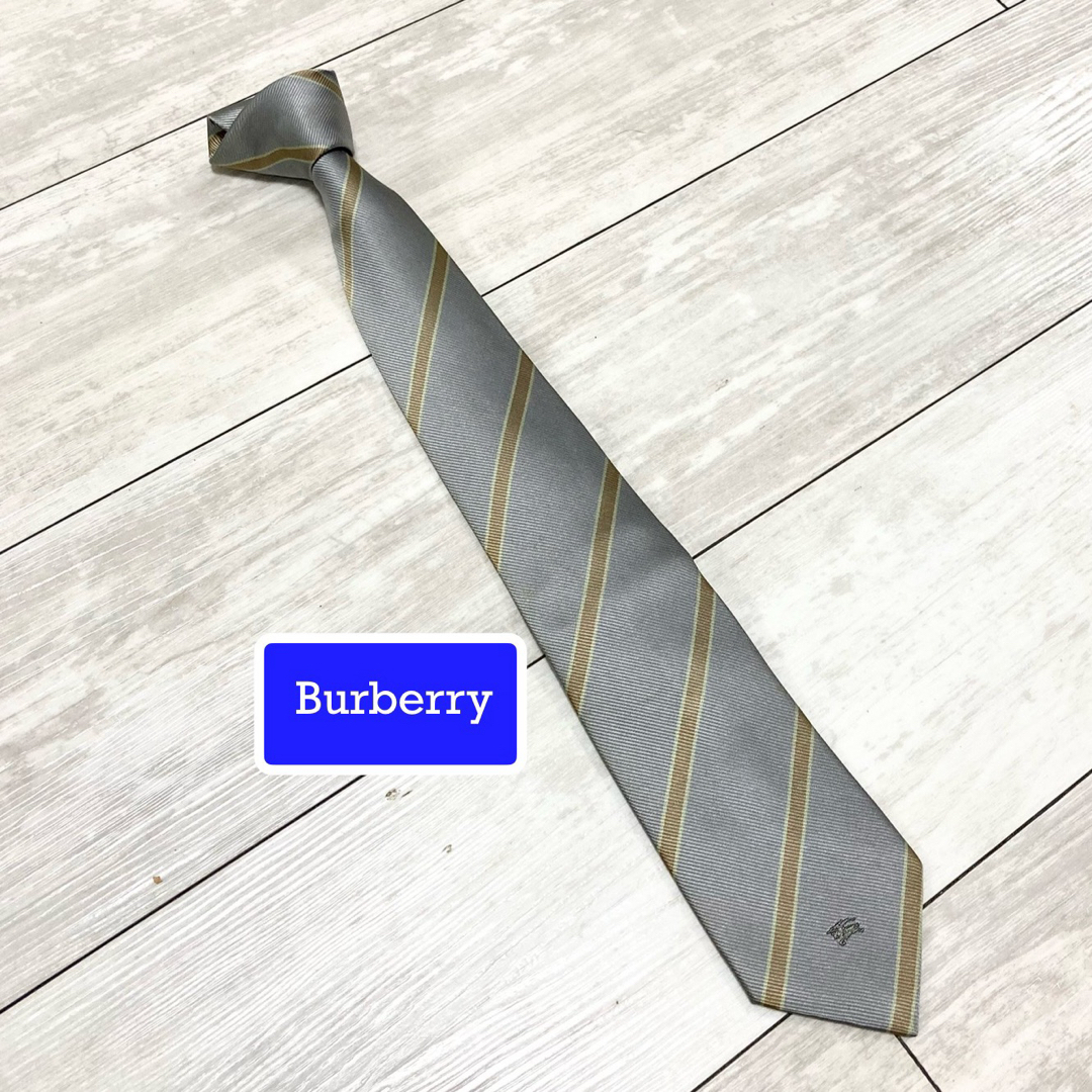 BURBERRY(バーバリー)のバーバリー Burberry シルバーグレー シルク100% ネクタイ メンズのファッション小物(ネクタイ)の商品写真