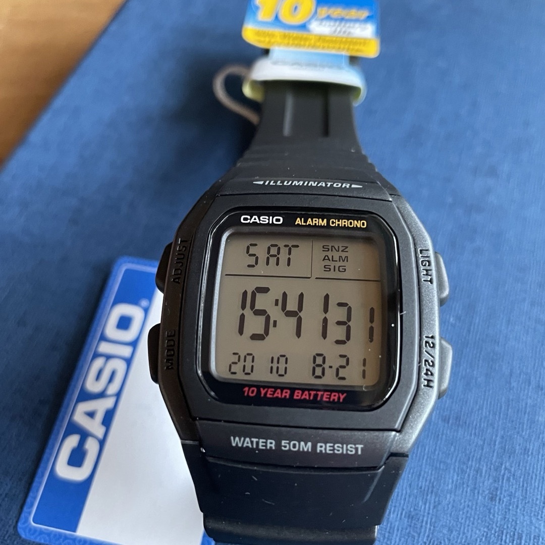 CASIO(カシオ)のカシオ デジタル腕時計 新品　大型スクリーン　10年バッテリー　海外モデル メンズの時計(腕時計(デジタル))の商品写真