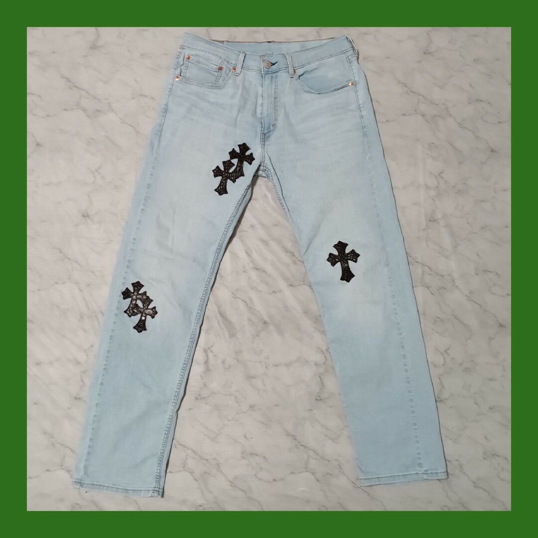 Chrome Hearts(クロムハーツ)のLevi's 505（W32 / 80cm）クロスパッチカスタム メンズのパンツ(デニム/ジーンズ)の商品写真