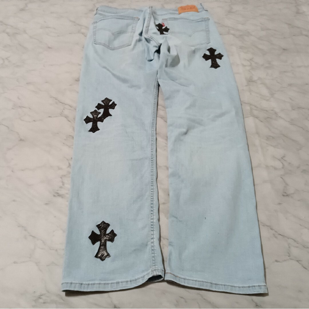 Chrome Hearts(クロムハーツ)のLevi's 505（W32 / 80cm）クロスパッチカスタム メンズのパンツ(デニム/ジーンズ)の商品写真