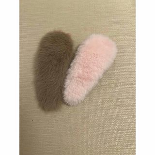 しまむらファークリップ新品✨即購入OK(バレッタ/ヘアクリップ)