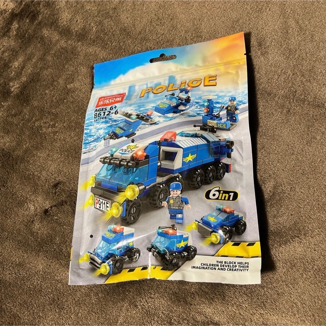 パトカー　レゴ互換　変身ブロック　青　LEGO  知育玩具　ミニフィグ　ブロック キッズ/ベビー/マタニティのおもちゃ(積み木/ブロック)の商品写真