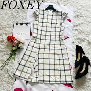 フォクシーニューヨーク(FOXEY NEW YORK)の【良品】FOXEY NEW YORK チェック柄ワンピース オフホワイト 38(ひざ丈ワンピース)