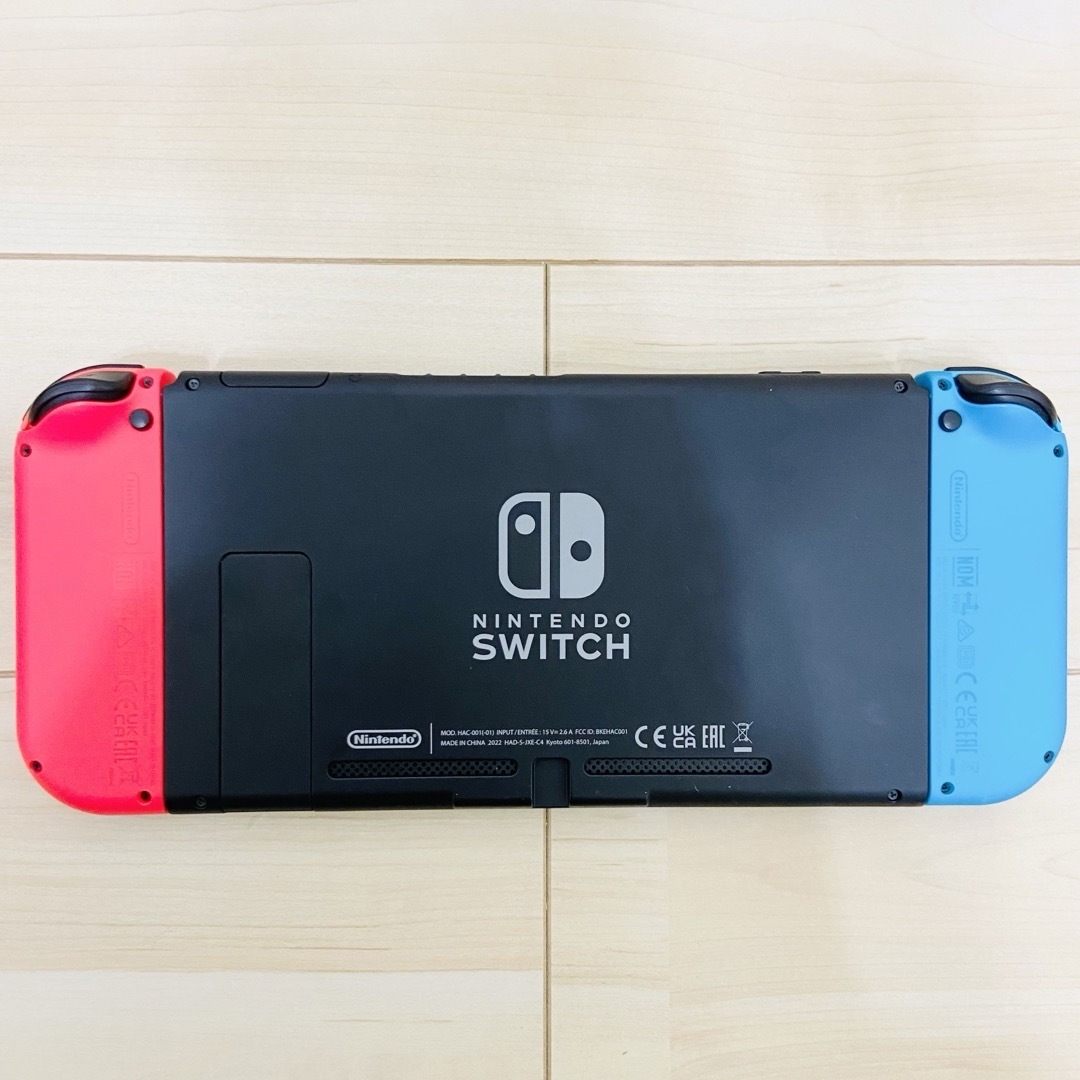 Nintendo Switch(ニンテンドースイッチ)のバッテリー強化版　Nintendo Switch ニンテンドースイッチ　本体 エンタメ/ホビーのゲームソフト/ゲーム機本体(家庭用ゲーム機本体)の商品写真