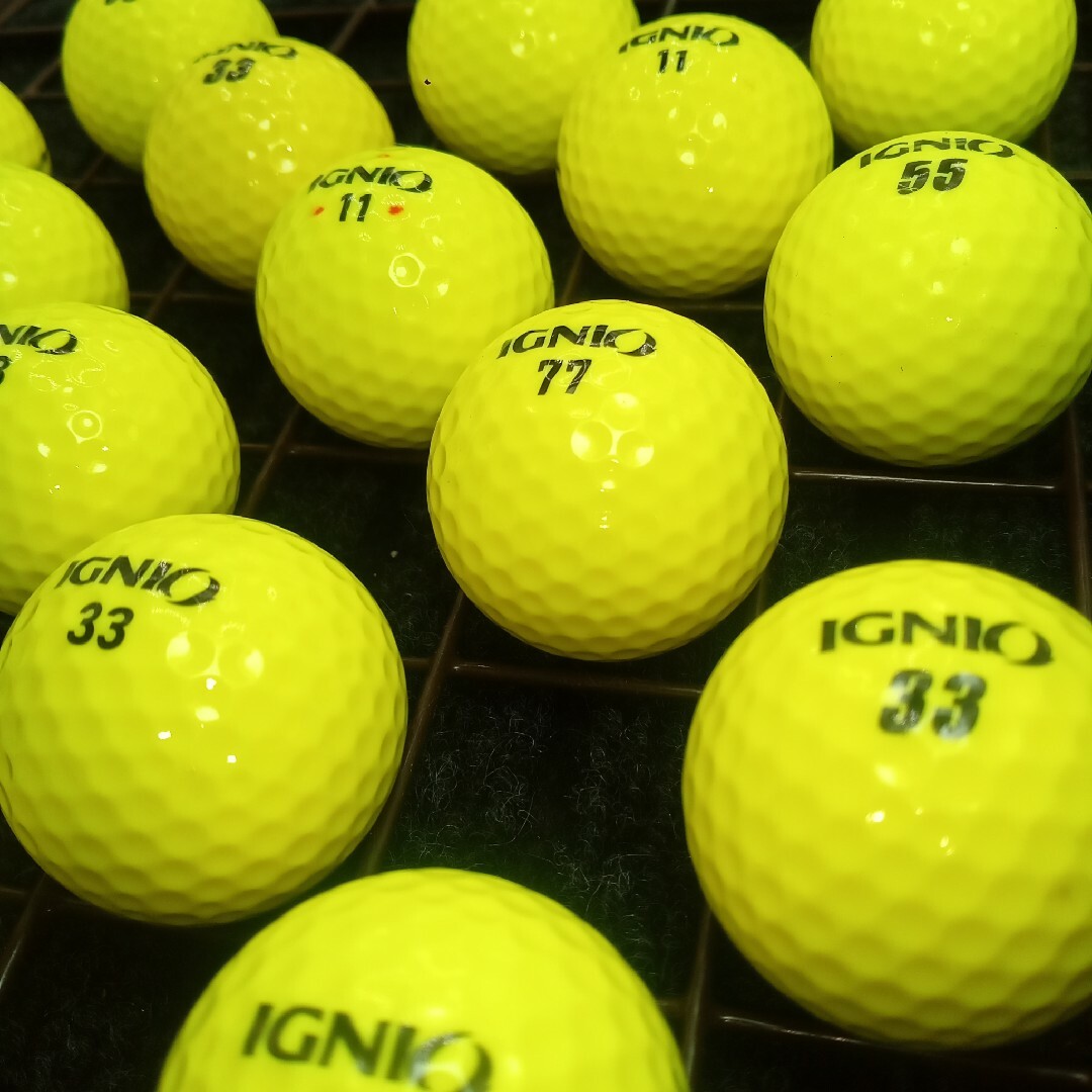 Ignio(イグニオ)のイグニオ DISTANCE (18球 S~AB ) ロストボール スポーツ/アウトドアのゴルフ(その他)の商品写真