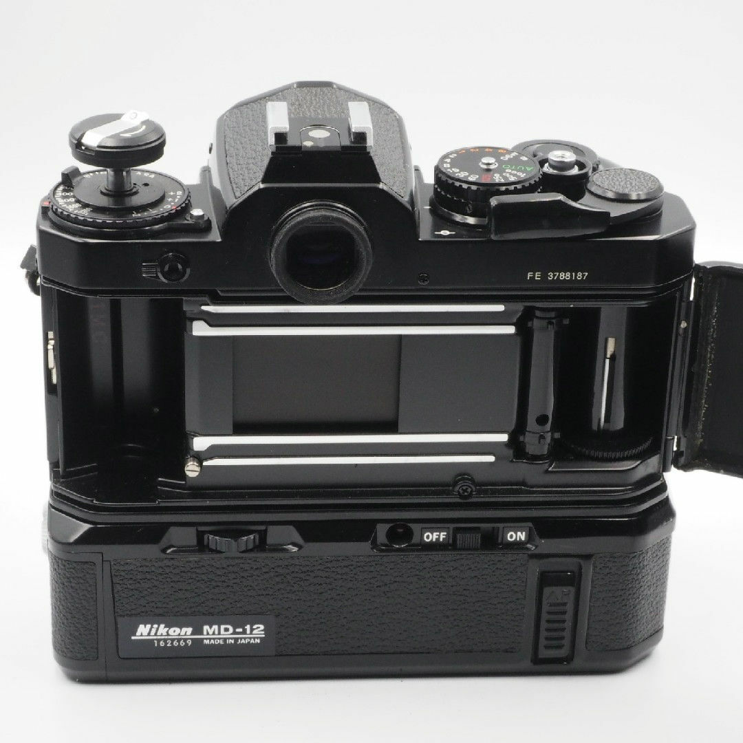 Nikon(ニコン)の超美品　Nikon ニコンFE BLACK ボディ、モータードライブMD-12 スマホ/家電/カメラのカメラ(フィルムカメラ)の商品写真