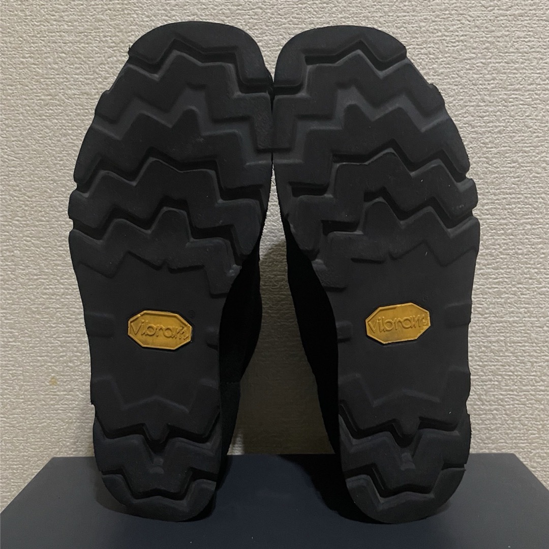 Clarks(クラークス)のクラークス ワラビーブーツ ゴアテックス ブラック 黒 メンズの靴/シューズ(ブーツ)の商品写真