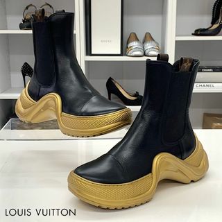 ルイヴィトン(LOUIS VUITTON)の8267 ヴィトン アークライトライン レザー サイドゴア アンクルブーツ(ブーツ)