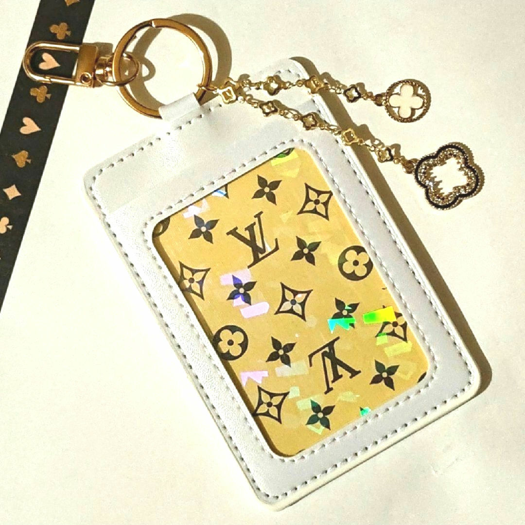 貴重♥♣LOUIS VUITTON♠♦モノグラムトランプ １枚 新品パスケース