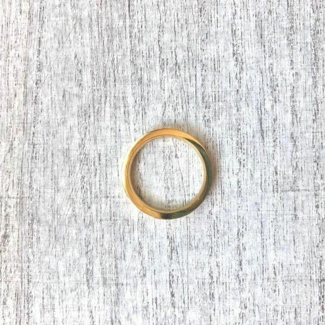 アレルギー対応！ステンレス製3mm平打ちゴールドリング　指輪　ピンキーリング レディースのアクセサリー(リング(指輪))の商品写真