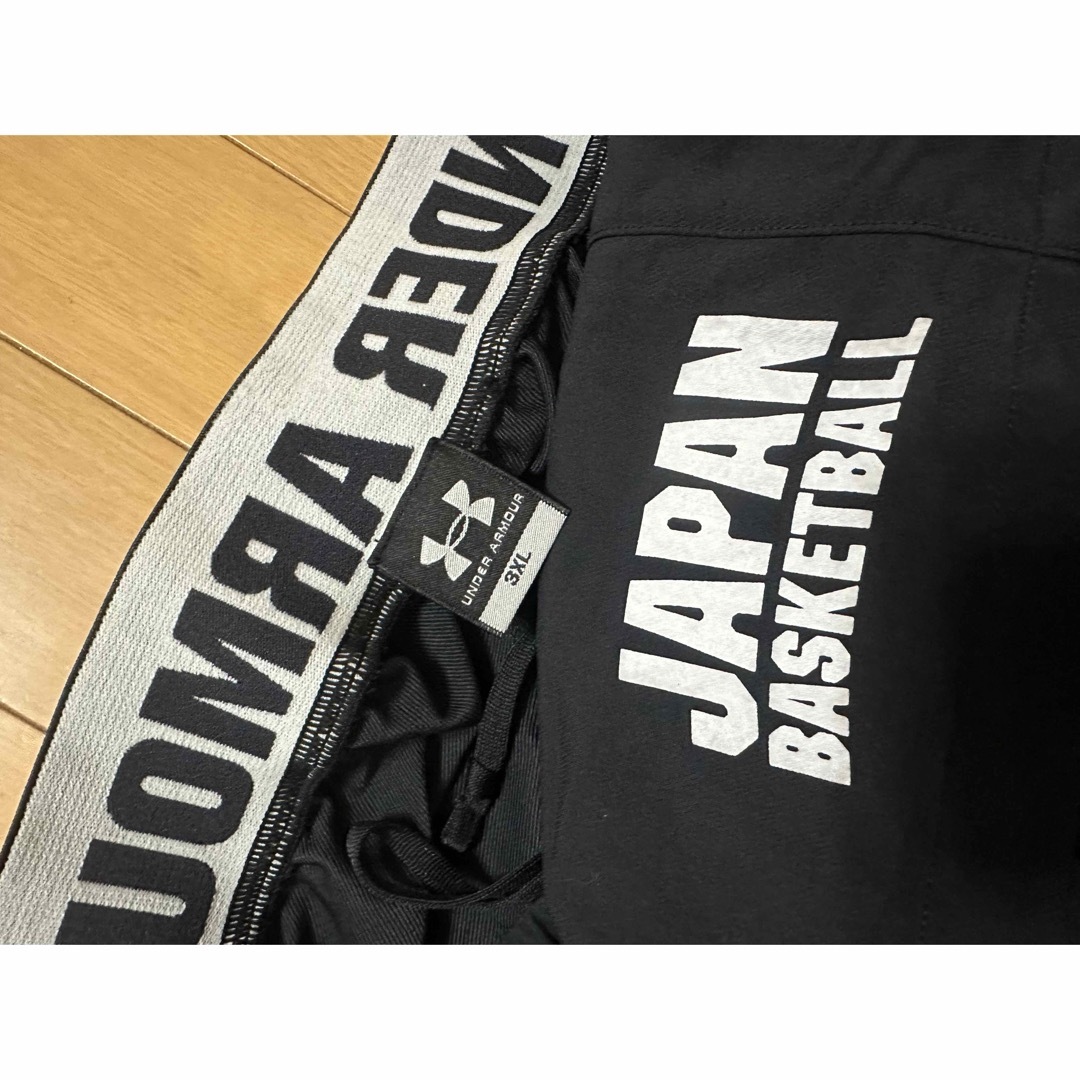 UNDER ARMOUR(アンダーアーマー)のバスケ日本代表 JAPAN バスパン (3XL) スポーツ/アウトドアのスポーツ/アウトドア その他(バスケットボール)の商品写真